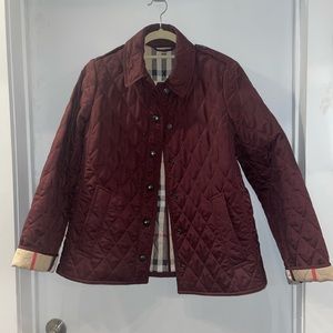 Burberry quilt coat burgundy size M barely worn